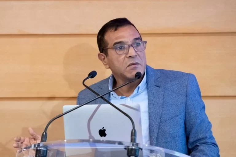 من هو المختار بنعبدلاوي الباحث والفيلسوف المغربي السيرة الذاتية ويكيبيديا؟ إليك أهم المعلومات عنه